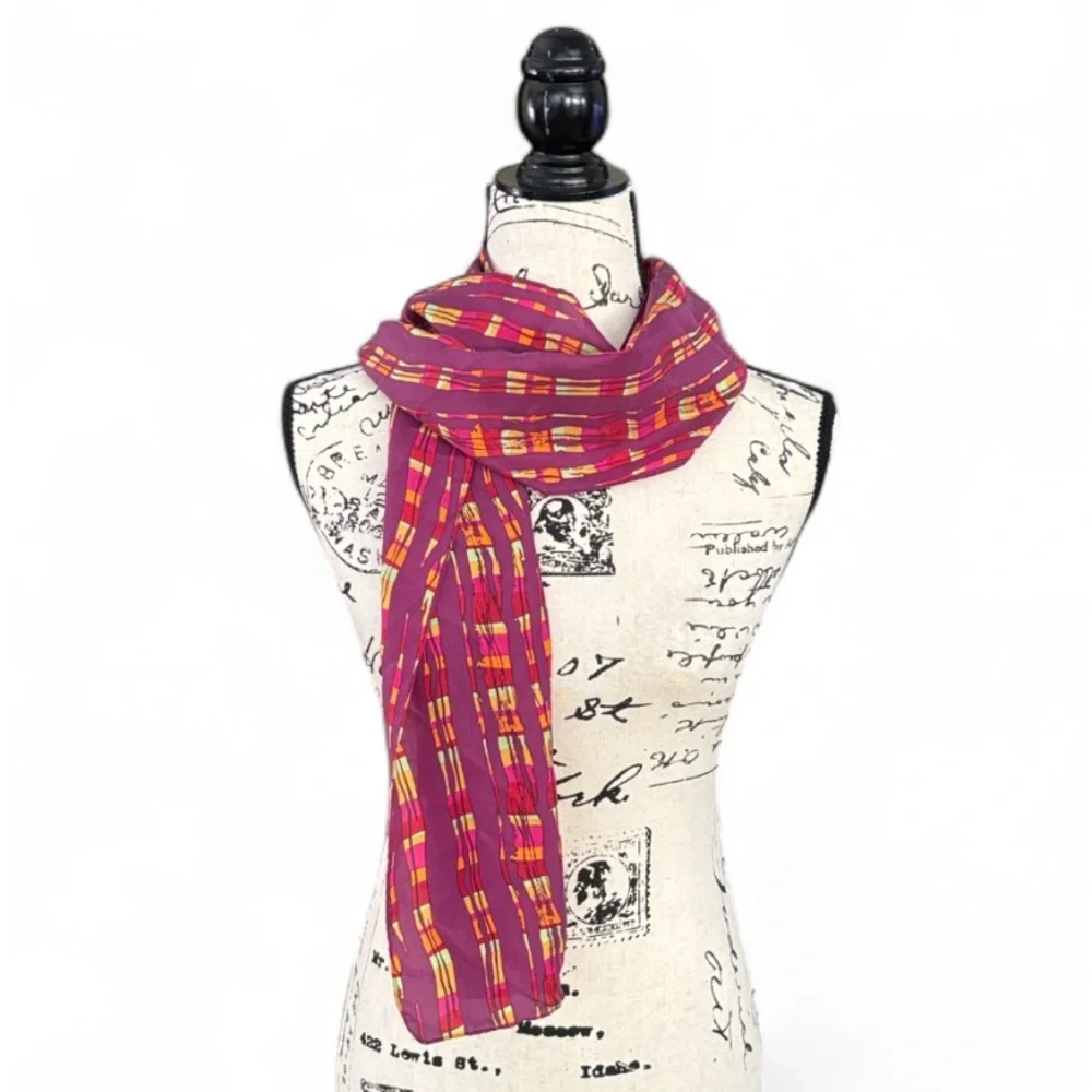 100% Silk Scarf Excellent Condition